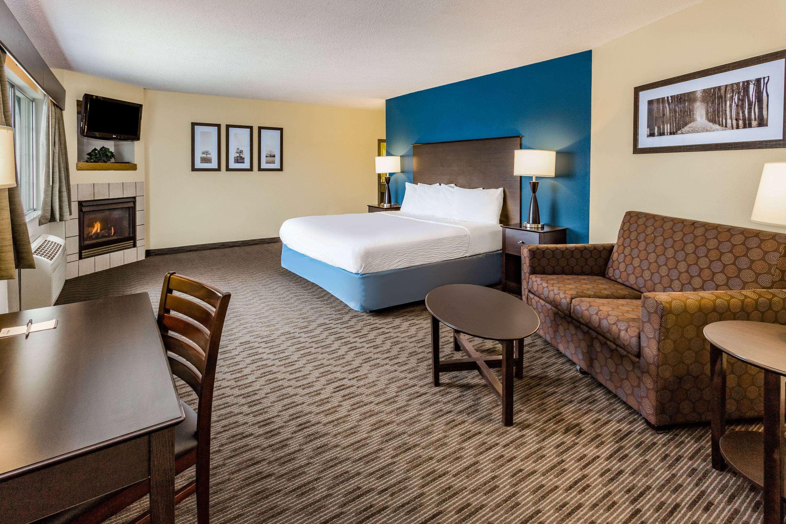 Americinn By Wyndham Hotel And Suites Long Lake Екстер'єр фото
