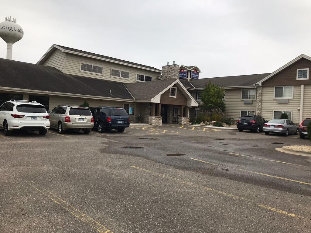 Americinn By Wyndham Hotel And Suites Long Lake Екстер'єр фото